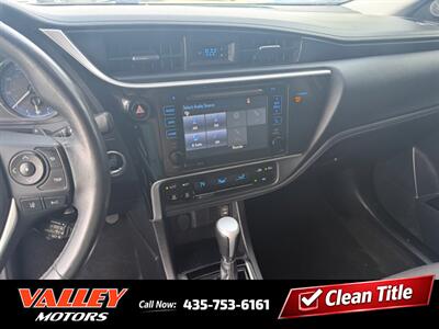 2018 Toyota Corolla SE   - Photo 14 - North Logan, UT 84341