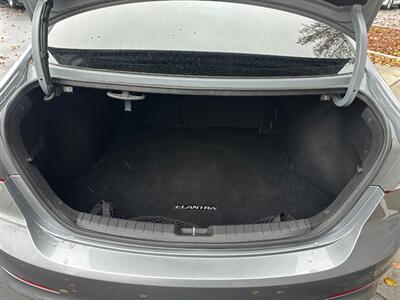 2017 Hyundai ELANTRA Value Edition   - Photo 5 - North Logan, UT 84341