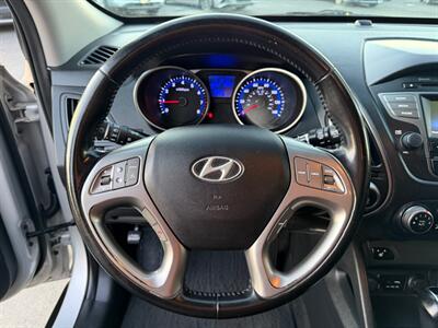 2015 Hyundai TUCSON SE - Photo 12 - North Logan, UT 84341