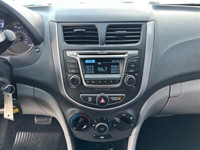 2017 Hyundai ACCENT Value Edition   - Photo 14 - North Logan, UT 84341