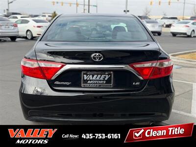 2017 Toyota Camry LE   - Photo 4 - North Logan, UT 84341