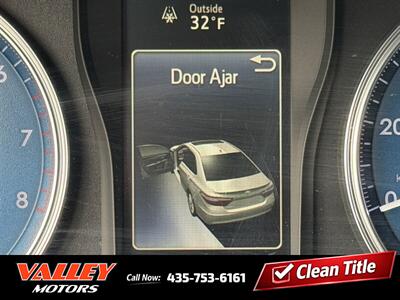 2017 Toyota Camry LE   - Photo 12 - North Logan, UT 84341