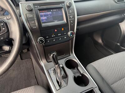 2017 Toyota Camry LE   - Photo 13 - North Logan, UT 84341