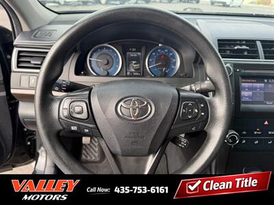 2017 Toyota Camry LE   - Photo 11 - North Logan, UT 84341