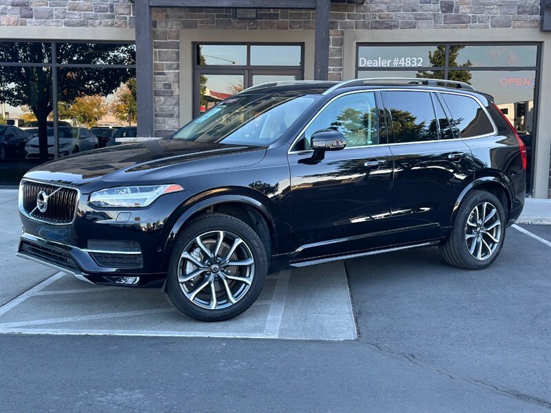 2018 Volvo XC90 T6 Momentum   - Photo 1 - North Logan, UT 84341