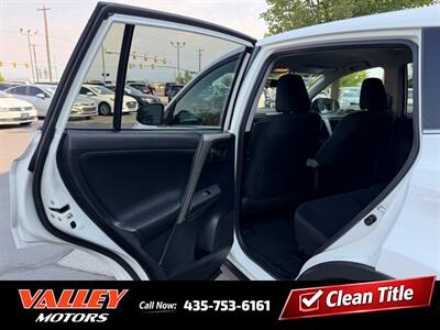 2015 Toyota RAV4 LE - Photo 7 - North Logan, UT 84341