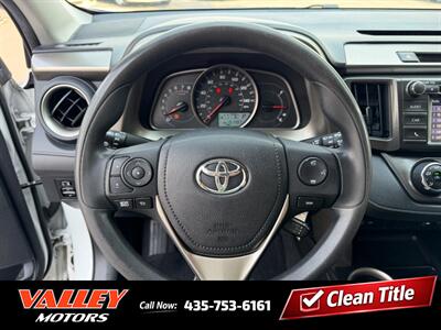 2015 Toyota RAV4 LE - Photo 12 - North Logan, UT 84341