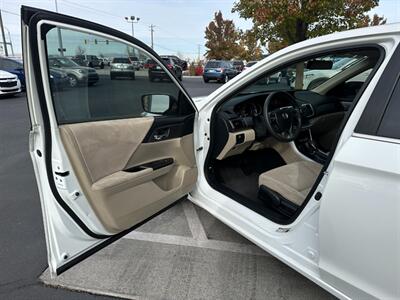 2013 Honda Accord LX   - Photo 8 - North Logan, UT 84341