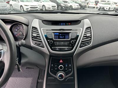 2015 Hyundai ELANTRA SE   - Photo 14 - North Logan, UT 84341