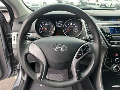 2015 Hyundai ELANTRA SE   - Photo 11 - North Logan, UT 84341