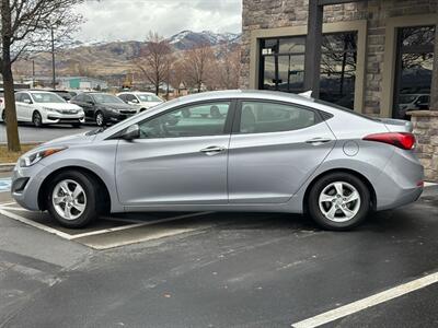 2015 Hyundai ELANTRA SE   - Photo 2 - North Logan, UT 84341