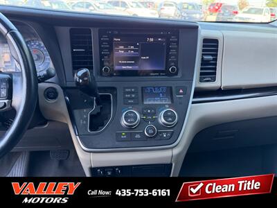 2020 Toyota Sienna XLE 8-Passenger   - Photo 15 - North Logan, UT 84341
