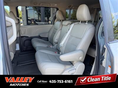 2020 Toyota Sienna XLE 8-Passenger   - Photo 7 - North Logan, UT 84341