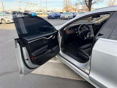 2016 Tesla Model S 90D   - Photo 8 - North Logan, UT 84341
