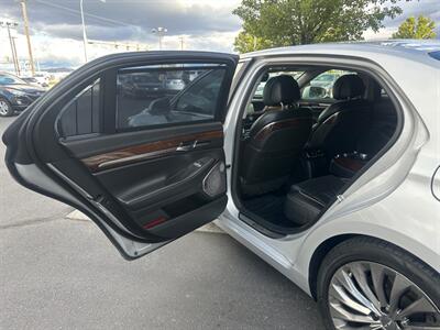 2017 Genesis G90 3.3T Premium   - Photo 6 - North Logan, UT 84341