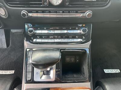 2017 Genesis G90 3.3T Premium   - Photo 14 - North Logan, UT 84341