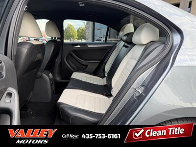 2016 Volkswagen Jetta 1.8T Sport - Photo 7 - North Logan, UT 84341
