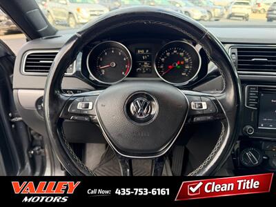 2016 Volkswagen Jetta 1.8T Sport - Photo 11 - North Logan, UT 84341