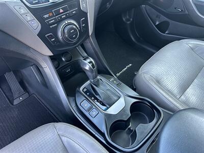 2014 Hyundai SANTA FE Limited   - Photo 19 - North Logan, UT 84341