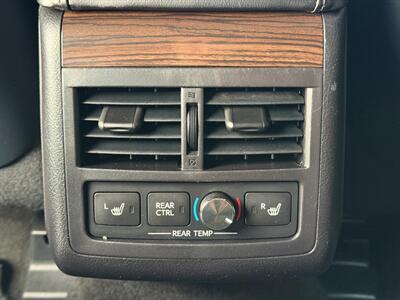 2015 Toyota Avalon Limited - Photo 8 - North Logan, UT 84341