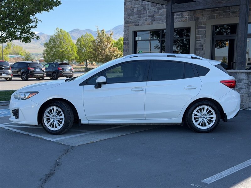 2017 Subaru Impreza Premium  