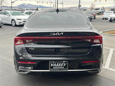 2022 Kia K5 LXS   - Photo 4 - North Logan, UT 84341