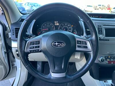 2014 Subaru Outback 2.5i Premium   - Photo 12 - North Logan, UT 84341