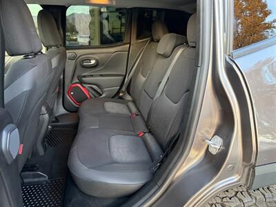 2019 Jeep Renegade Trailhawk   - Photo 8 - North Logan, UT 84341