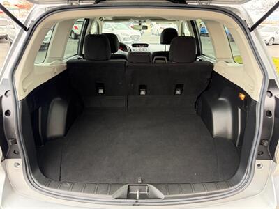 2018 Subaru Forester 2.5i Premium   - Photo 5 - North Logan, UT 84341