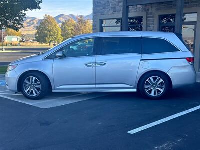 2014 Honda Odyssey Touring   - Photo 2 - North Logan, UT 84341