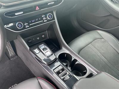 2020 Hyundai SONATA SEL Plus   - Photo 14 - North Logan, UT 84341