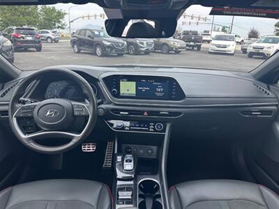 2020 Hyundai SONATA SEL Plus   - Photo 11 - North Logan, UT 84341