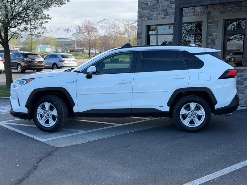 2020 Toyota RAV4 Hybrid XLE W/ CONVENIENCE PKG  