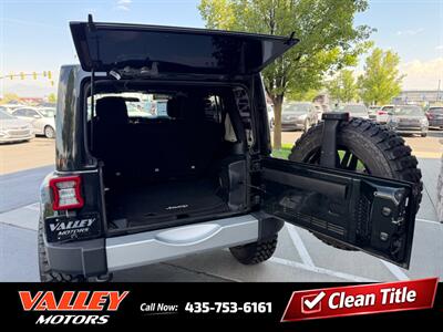 2012 Jeep Wrangler Unlimited Sahara - Photo 4 - North Logan, UT 84341