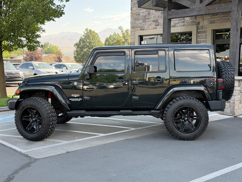 2012 Jeep Wrangler Unlimited Sahara  