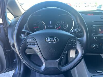 2014 Kia Forte EX   - Photo 11 - North Logan, UT 84341