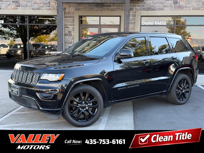 2017 Jeep Grand Cherokee Altitude   - Photo 1 - North Logan, UT 84341
