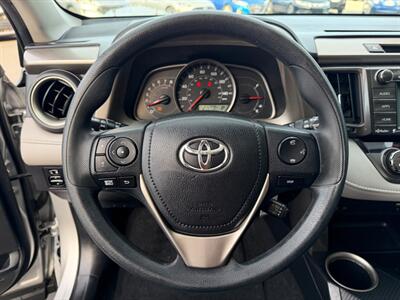 2015 Toyota RAV4 XLE - Photo 13 - North Logan, UT 84341