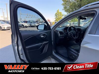 2020 Jeep Cherokee Latitude Plus - Photo 9 - North Logan, UT 84341