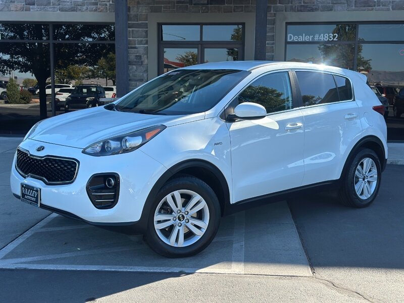 2018 Kia Sportage LX   - Photo 1 - North Logan, UT 84341