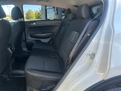 2018 Kia Sportage LX   - Photo 8 - North Logan, UT 84341