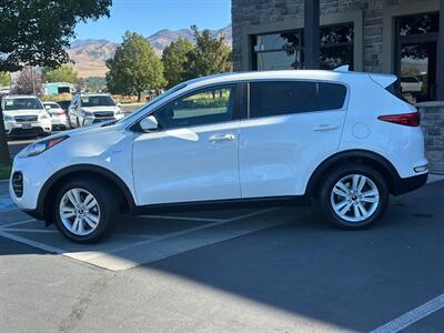 2018 Kia Sportage LX   - Photo 2 - North Logan, UT 84341
