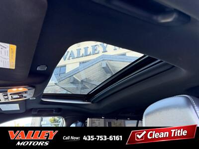 2023 Toyota Highlander XSE   - Photo 14 - North Logan, UT 84341