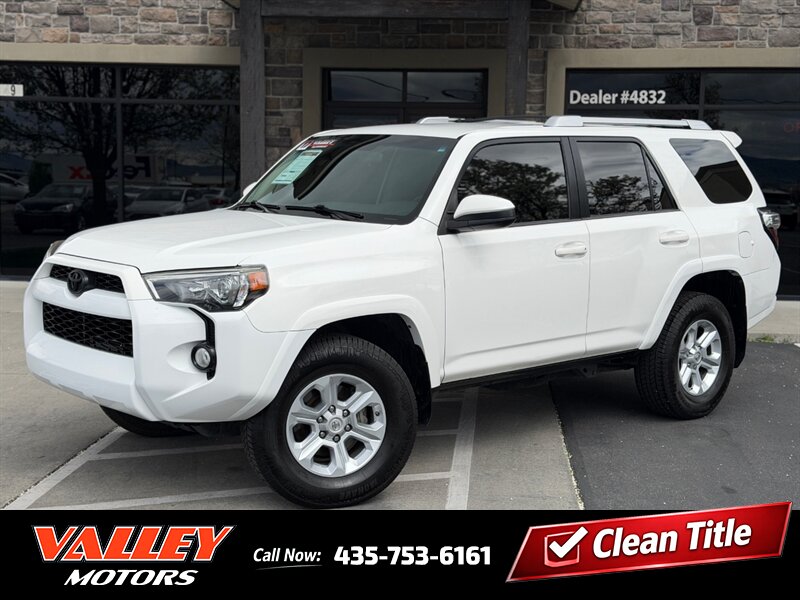 2017 Toyota 4Runner SR5  