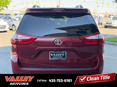 2019 Toyota Sienna XLE 8-Passenger   - Photo 4 - North Logan, UT 84341