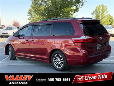 2019 Toyota Sienna XLE 8-Passenger   - Photo 3 - North Logan, UT 84341