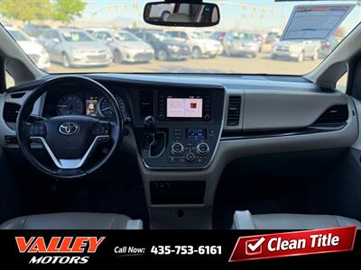 2019 Toyota Sienna XLE 8-Passenger   - Photo 12 - North Logan, UT 84341