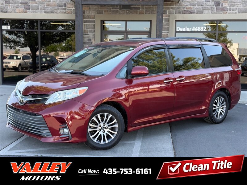 2019 Toyota Sienna XLE 8-Passenger   - Photo 1 - North Logan, UT 84341
