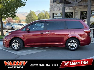 2019 Toyota Sienna XLE 8-Passenger   - Photo 2 - North Logan, UT 84341