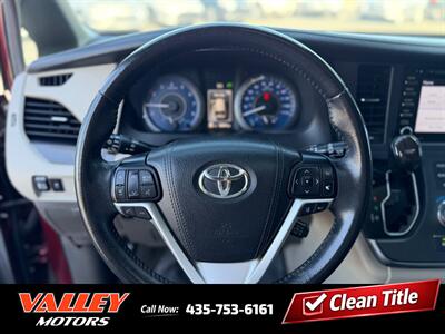 2019 Toyota Sienna XLE 8-Passenger   - Photo 13 - North Logan, UT 84341